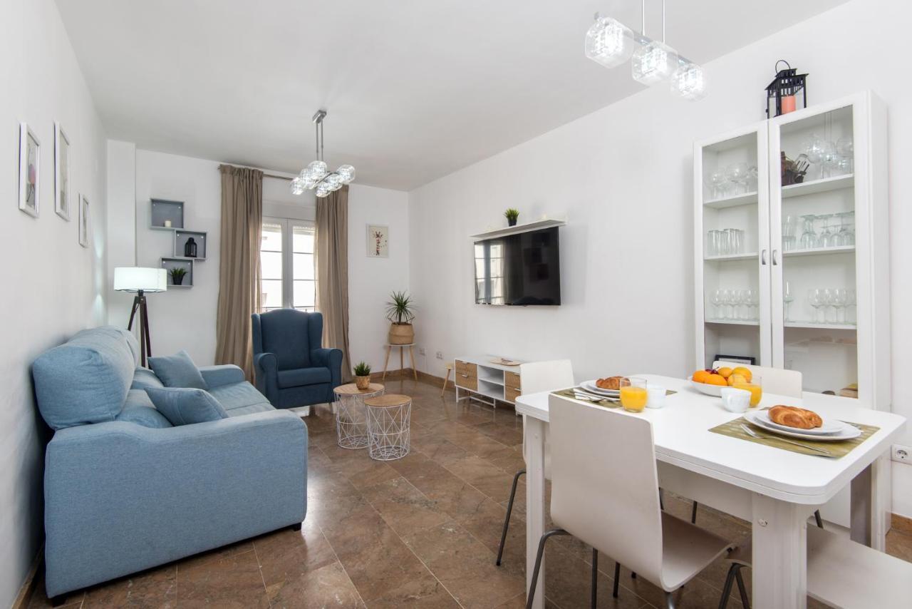 Center Apartment 2Bed 2B Aircon Wif And Parking Free Málaga Exterior foto