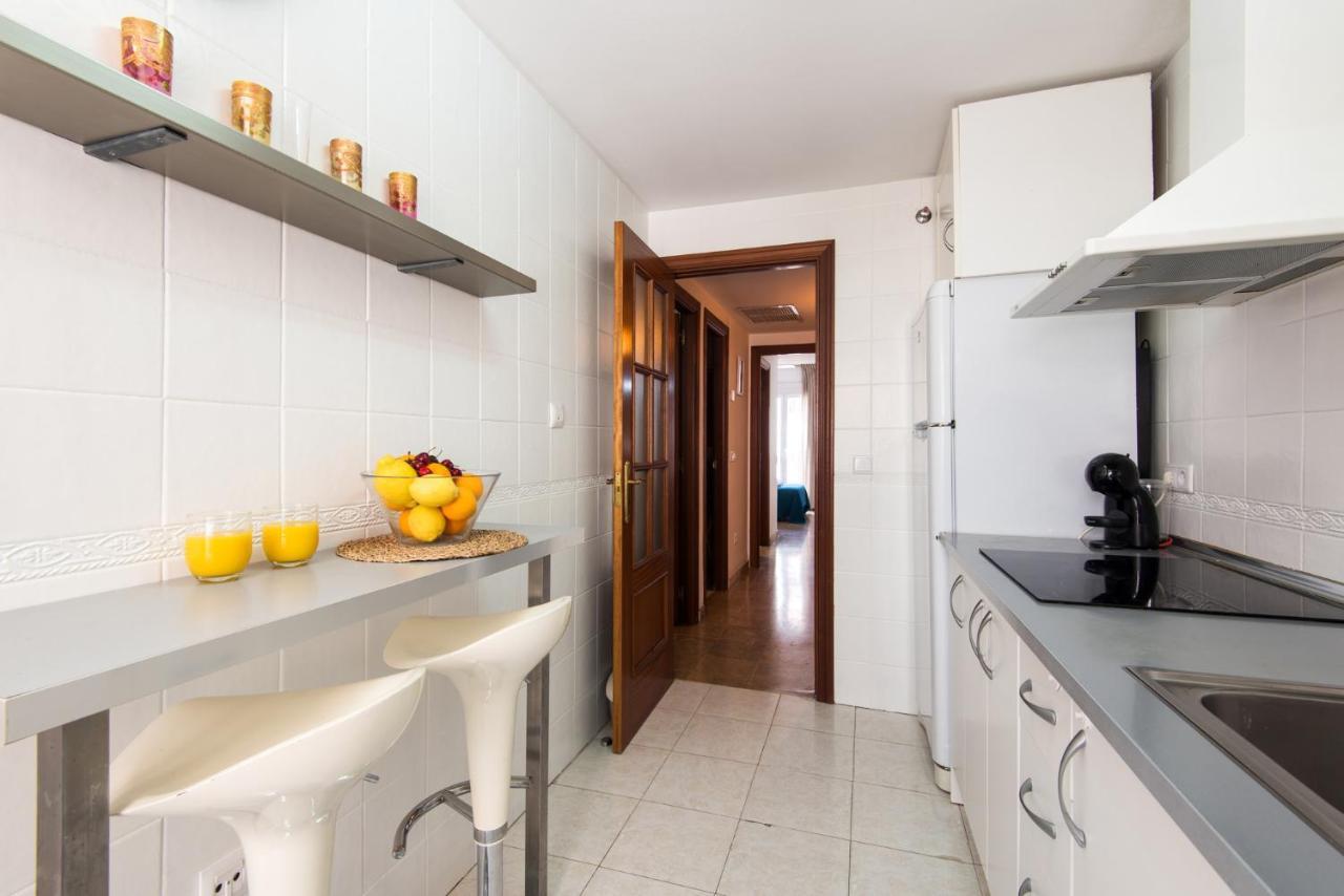 Center Apartment 2Bed 2B Aircon Wif And Parking Free Málaga Exterior foto